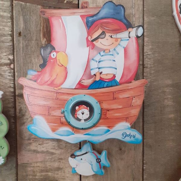 Picture of PIRATE SHIP MUSIC BOX